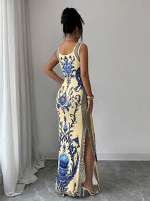 SHEIN Elenzya Exquisite Printed Chinoiserie Waist-Cinching Slit Luxurious Retro Middle Eastern UAE Style Robe, Tight Fit, Multi-Color, Sleeveless - Multicolor - View 2