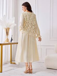 SHEIN Lacomfia Bộ đồ nữ kiểu Pháp màu mơ, kiểu dáng thường ngày, thêu tinh xảo và khoét rỗng, gồm áo khoác ngoài và chân váy lưới, set 2 món. - Màu be - Xem 6