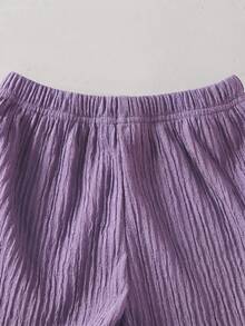 SHEIN Genkimix Kids 少女碎花荷叶边吊带T恤和短裤休闲日常穿搭 - 紫色 - 查看 4