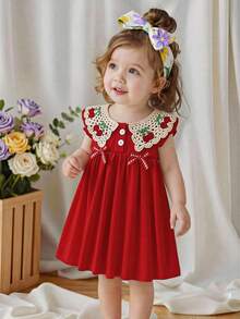 SHEIN Playful Pals 春夏女童无袖红色连衣裙，饰有花朵滚边领口、3D草莓刺绣和格子蝴蝶结，甜美可爱风格，适合外出、日常穿着和派对。 - 紅色 - 查看 2