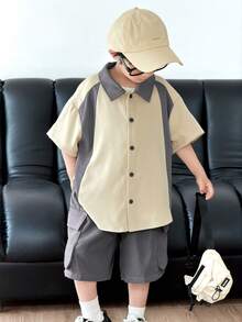 Bộ 2 món phong cách Hàn Quốc thoải mái gồm áo khoác cardigan cổ bẻ và quần short kaki cho bé trai, thích hợp cho các dịp xuân/hè như đi chơi, ngày Valentine, hẹn hò, du lịch, nghỉ lễ, họp mặt gia đình, tựu trường, đám cưới, tiệc tùng, thể thao, sinh nhật. - Nhiều màu - Xem 4