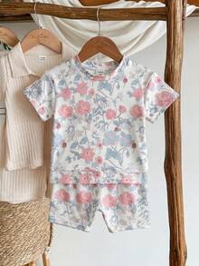 SHEIN Vintaside Kids Abygirl 女婴夏季圆领短袖印花简约时尚T恤搭配百搭休闲短裤套装，适合外出、日常休闲、海滩玩耍或公园散步。 - 彩色 - 查看 9