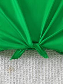 SHEIN 2件組少女夏季熱帶風情套裝，針織打結前襟上衣搭配葉片印花蝴蝶結短褲，家庭度假假期海灘派對服飾 - 綠色 - 查看 8