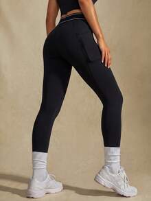 SHEIN Glamour Women's Mid-To-High-End Sports Leggings, Black, 3/4 Length, Waistband With Contrast Stripe, Elastic Waist, Double-Layer Mesh Pockets, Suitable For Daily Casual Wear, Running, Yoga, Gym, Tennis, Golf - Black - View 2