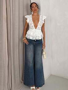 SHEIN Glamour Áo kiểu nữ màu trắng gợi cảm, cổ chữ V, ren, viền bèo nhún, thắt nơ phía trước, thích hợp cho mùa xuân/hè. - trắng - Xem 5