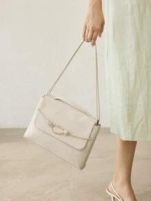 MOTF PREMIUM TAS BAHU WANITA PUTIH MODIS KASUAL ELEGAN DENGAN TEKSTUR TIMBUL TENUN, KAPASITAS BESAR, UNTUK PERJALANAN, BERBELANJA, DAN KEGUNAAN SEHARI-HARI - Krem - View 8