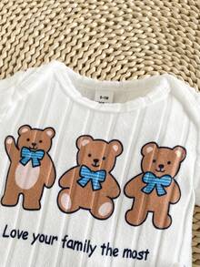 SHEIN Bộ 3 món cho bé trai gồm áo liền quần hình gấu dễ thương có chữ cái, đáy quần mở và quần short cạp chun, cùng mũ hình gấu đáng yêu, thích hợp cho dã ngoại hoặc mặc thoải mái trong mùa hè. - trắng - Xem 4