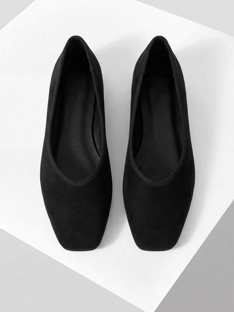 LADIES SUEDE CONTRASTING PU LEATHER TRIMMED FLATS