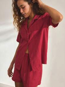 Ocili Natural Soft & Skin-Friendly Cotton Jacquard Lapel Short Sleeve & Shorts Pajama Set For Women - Burgundy - View 2