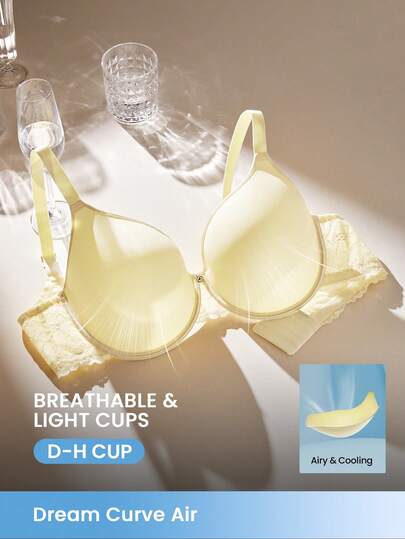 LUVLETTE Áo ngực nữ Plus Dream Curve Air Full Coverage thoáng khí, chất liệu lưới ren mỏng màu vàng nhạt, có đệm mút.