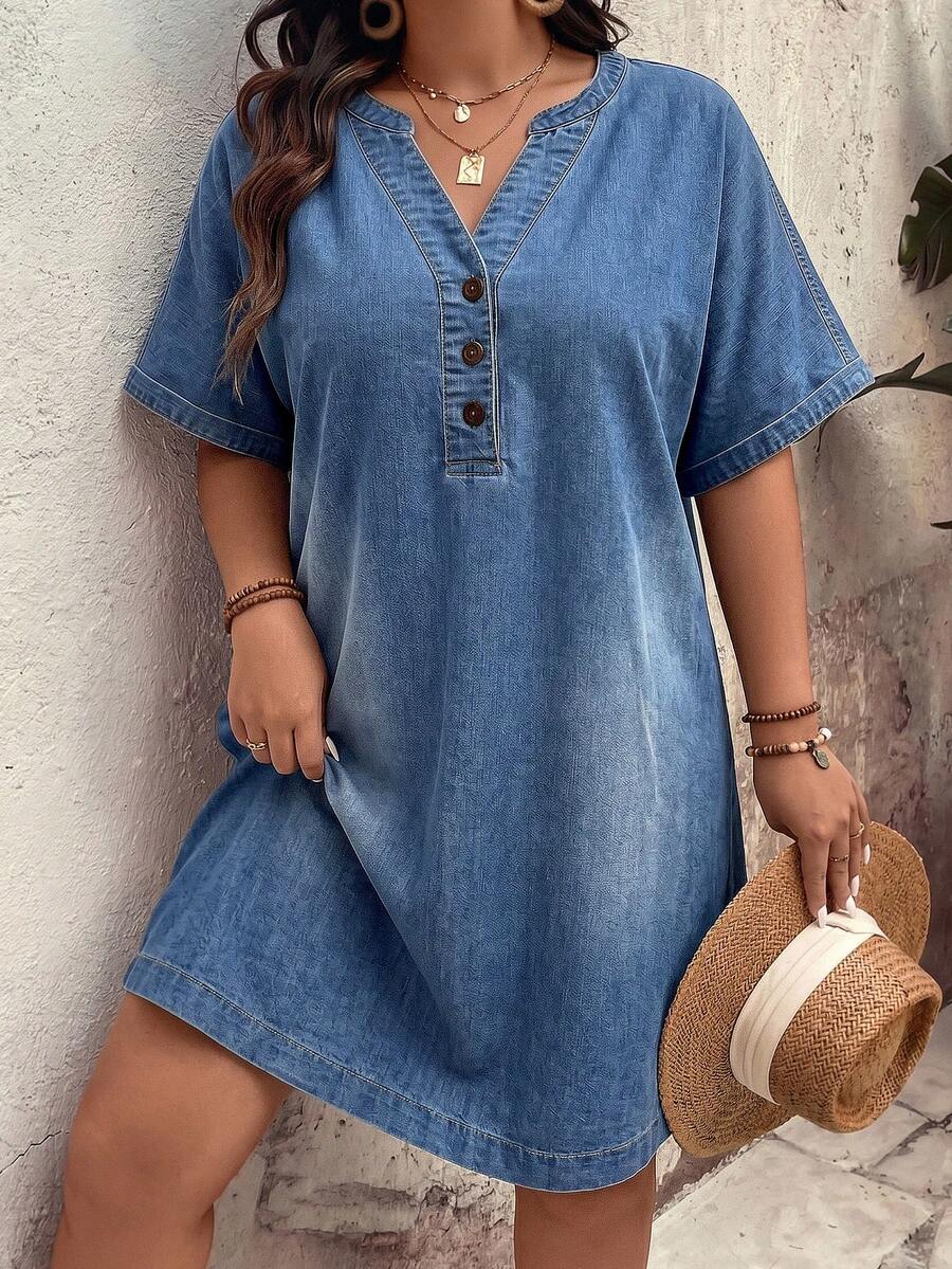 EMERY ROSE Mature Denim Women's Plus Size Summer Casual Vacation Dark Blue Denim Dress,Henley Neck Partial Buttons Short Sleeve Loose Shift Tunic Dress,Lightweight A-Line