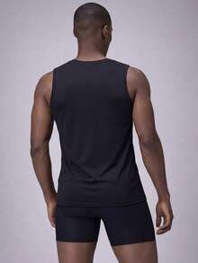 Palasendo Camisetas de protección solar de manga corta y cuello redondo informales para hombres en verano - Negro - Ver 3