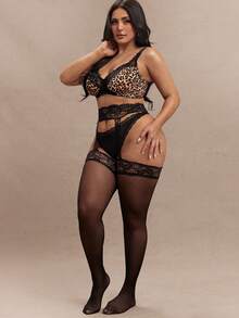 SHEIN BAE Plus Size Sexy Black Lace Garter Stockings, Elegant Wide Lace Design, Perfect For Night Life Attraction, Lingerie For Women,Sexy,Valentine's Day,Sexy Lingerie, Suspender Stockings Stockings Thigh High - Black - View 3