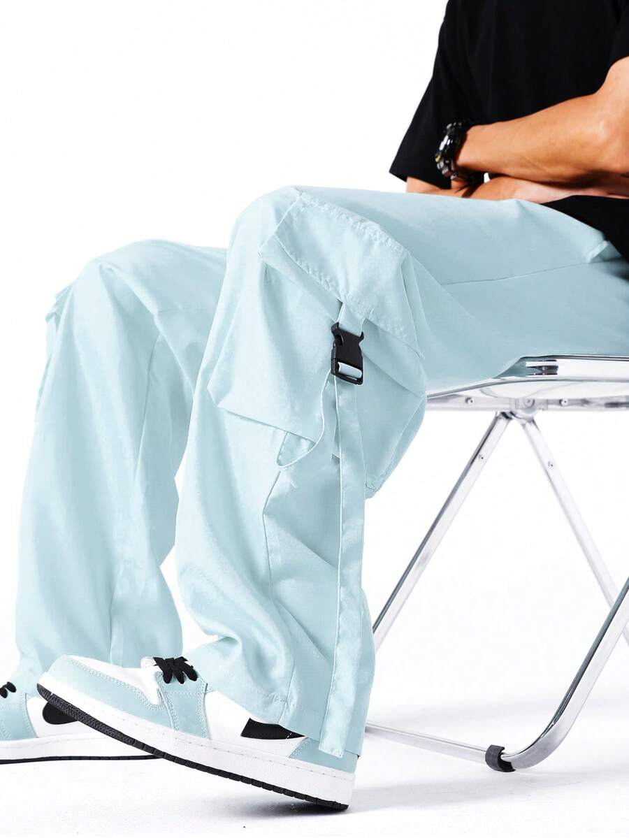 Manfinity Hypemode Pantalones cargo holgados para hombres con bolsillo con solapa y cordón ajustable en la cintura - Celeste - Ver 1