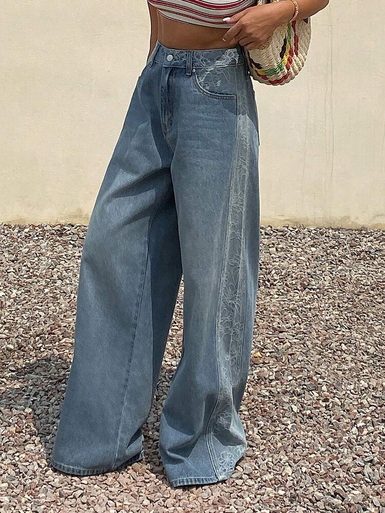Women's Loose Fit Patchwork Floral Print Washed Denim Jeans