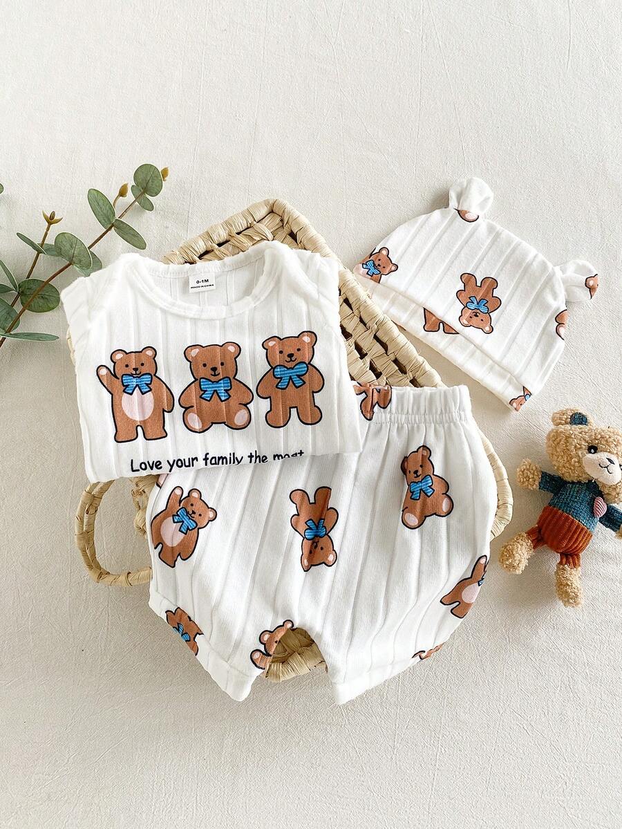 SHEIN Bộ 3 món cho bé trai gồm áo liền quần hình gấu dễ thương có chữ cái, đáy quần mở và quần short cạp chun, cùng mũ hình gấu đáng yêu, thích hợp cho dã ngoại hoặc mặc thoải mái trong mùa hè. - trắng - Xem 1