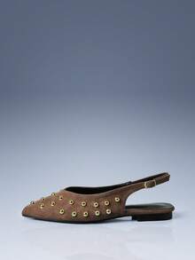 CUCCOO GRLICON Giày sandal đế thấp gót nhọn bằng da lộn kiểu retro, đính đinh tán vàng, khóa cài một chữ, có thể cá nhân hóa, phù hợp cho việc đi làm, đi nghỉ mát, mùa hè, du lịch, phong cách Y2K, và những buổi tối đi chơi sành điệu. - màu nâu - Xem 2
