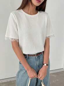 DAZY 女款夏季圓領短袖蕾絲拼接休閒套頭T恤商務休閒女裝 - 杏色 - 查看 4