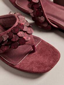 Hauture Women's Casual Comfortable Thong Style Waverly Shell Flat Sandals - Red Violet - View 9