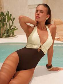 Swim Oasis 女士连体泳衣套装，简约复古风V领绿色渐变拼接挂脖泳衣，搭配荷叶边长裙，适合游泳、度假、泳池派对、海滩等场合。 - 咖啡棕 - 查看 7