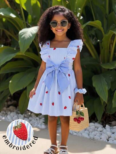 SHEIN Toddler Girls' Woven Strawberry Embroidered Blue & White Striped Cute Ruffle Hem Bow Decor Babydoll Dress, Suitable For Daily Wear, Outings, Parties, Festivals, Spring & Summer