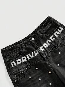 ROMWE MEN Shorts de mezclilla para hombre con doble cintura, bordado de patrón de cruz con strass brillante y ajuste holgado - Negro - Ver 4