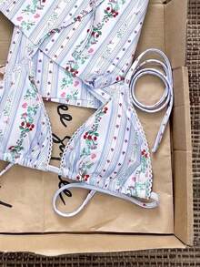 Bộ bikini cổ yếm họa tiết hoa dâu tây, quần cạp cao, đồ bơi nữ thích hợp cho bãi biển, khu nghỉ dưỡng, spa. - Nhiều màu - Xem 4