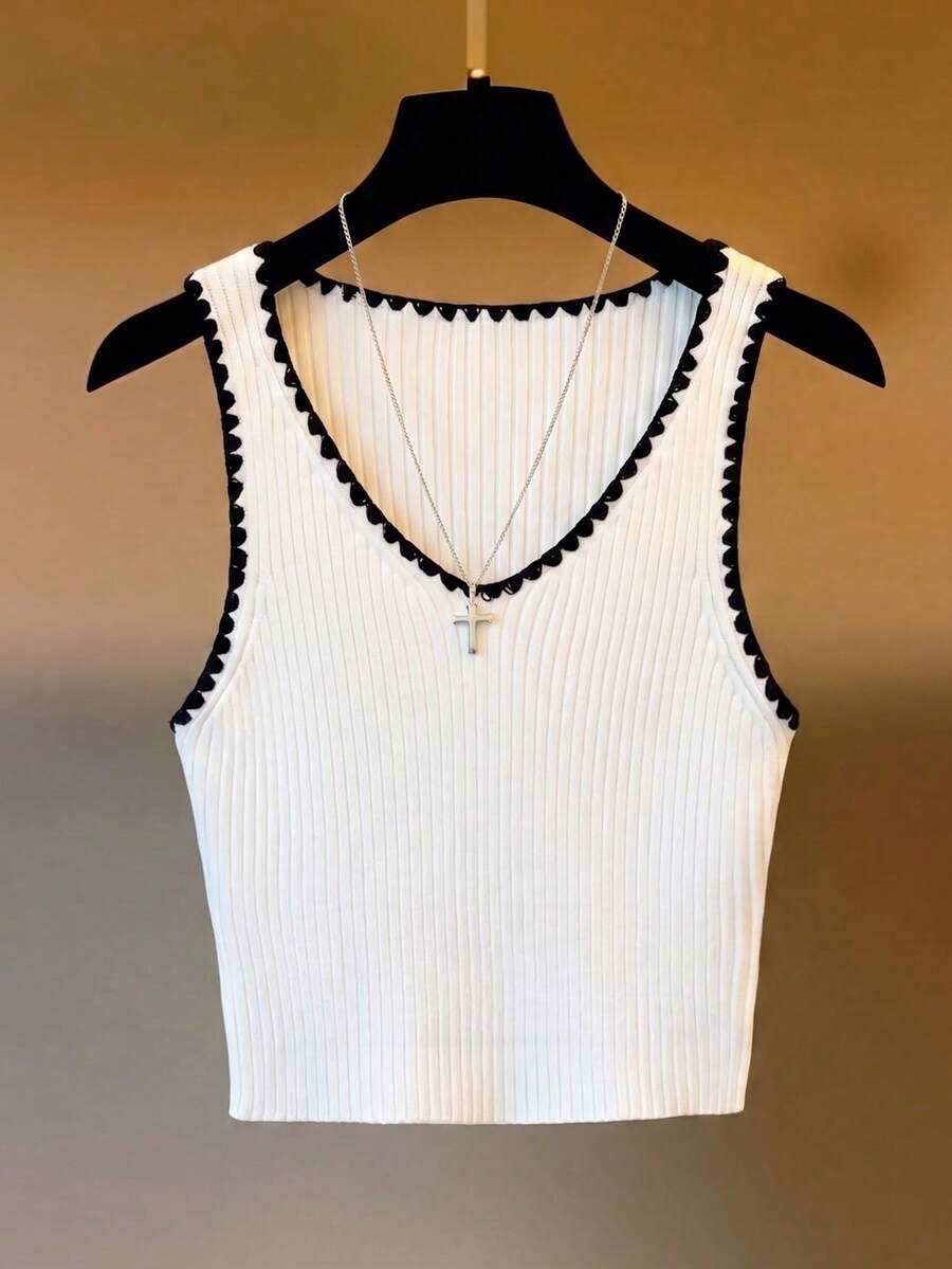 Franclia Women's All-Match Minimalist Versatile V-Neck Crochet Design Sleeveless Cardigan Knit Top, Suitable For Commuting - White - View 1