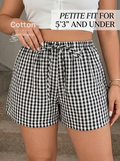 SHEIN PETITE CURVE Plus Size Teacher Outfits Summer Casual For Women Mother's Day Comfortable Black & White Plaid Shorts With Pockets And Elastic Waistband, Made Of Imitation Linen Fabric Workout Short Boho Women Clothing Gingham Shorts Checkered Shorts Women Summer Shorts Cute Shorts For Women Women Casual Shorts Back To School Casual Shorts For Women Sweet Pants Baggy Pants Festival Outfit Women  Plaid Short