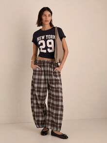 Easelle Women's Casual Brown Plaid Plaid Woven Low-Waist Flare Pants, Chic Curved Leg Trousers, Retro Plaid Pattern Everyday Autumn - Brown - View 4