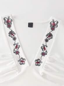 GlowEve Summer Holiday Retro Sweet Minimalist V-Neck Patterned Fitted Short Sleeve T-Shirt For Women - White - View 3