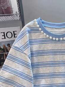 SHEIN EZwear 休闲条纹印花串珠宽松T恤，圆领短袖，女款，适合日常通勤、约会、派对、秋冬夏、圣诞节、新年、感恩节、婚礼、海滩、毕业典礼等场合，时尚优雅，休闲百搭，适合外出、约会、预订、通勤、情人节、度假、Y2K等各种场合。 - 彩色 - 查看 3