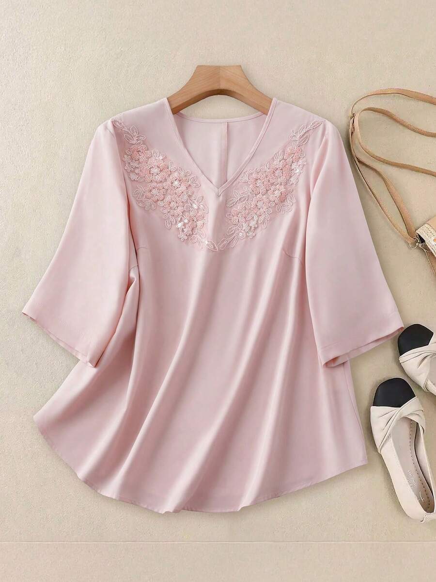 SHEIN CURVE+ 大码女式简约优雅通勤风亮片装饰纯色衬衫，适合日常外出、通勤和休闲穿着 - 粉色 - 查看 1
