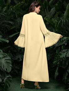 SHEIN Najma Đầm kiểu Ả Rập thanh lịch với ren hoa xếp ly, khoét rỗng và cổ áo thắt nơ đính hạt. - Màu vàng - Xem 2