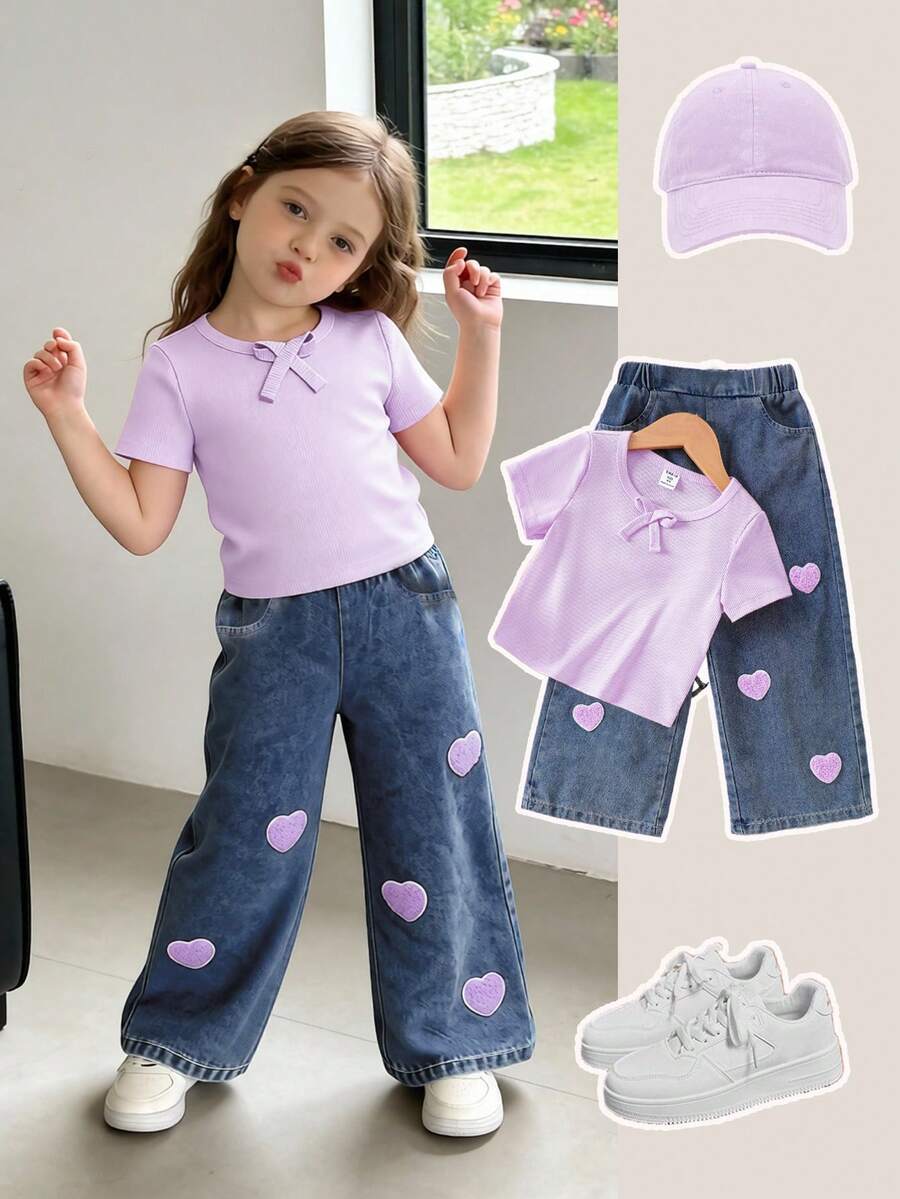 SHEIN Genkimix Kids 2件套女童(小号)春夏休闲时尚T恤套装。粉色纯色罗纹针织面料,正面蝴蝶结装饰,圆领短袖T恤上衣搭配粉色爱心贴布蓝色休闲牛仔裤。可爱、舒适、休闲时尚的套装,适合春夏日常、上学、外出、度假穿着。 - 紫色 - 查看 1