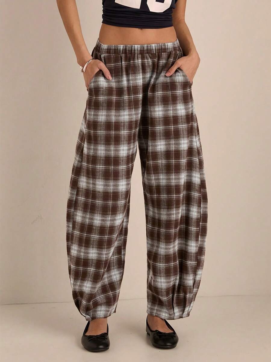 Easelle Women's Casual Brown Plaid Plaid Woven Low-Waist Flare Pants, Chic Curved Leg Trousers, Retro Plaid Pattern Everyday Autumn