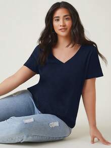 SHEIN BASICS Áo thun nữ cỡ lớn, cổ chữ V, tay ngắn, màu trơn, kiểu dáng thường ngày, đa năng. - Màu xanh hải quân - Xem 5