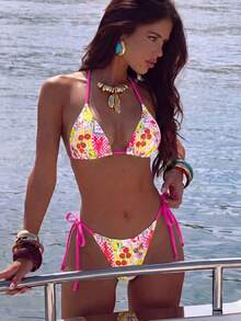 SHEIN Swim Mod 2026春夏甜辣风水果印花复古三角比基尼，系带性感高端简约分体泳衣 - 彩色 - 查看 1