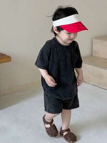 Dazy Kids Bộ 2 món áo thun cổ tròn tay ngắn và quần ống rộng cho bé trai. - Màu be - Xem 2