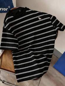 Manfinity Joysei Minimalist Cartoon Pattern Embroidered Logo Men's Black Washed Striped Short Sleeve T-Shirt, Suitable For Casual Daily Wear, Great Gift For Friends - Black - View 4
