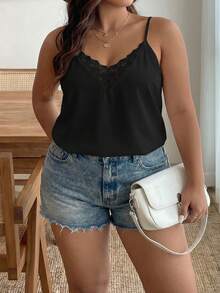 Enliva Plus Size Solid Color Lace Patchwork Camisole med V-hals - Svart - Visa 3