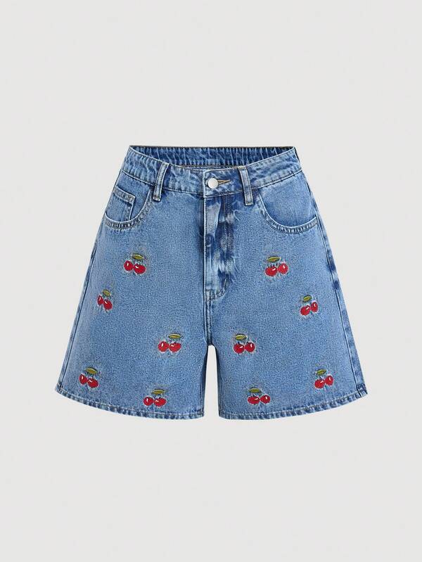 SHEIN Sweetro Quần short denim nữ kiểu dáng thường ngày với họa tiết thêu quả anh đào và túi hai bên.