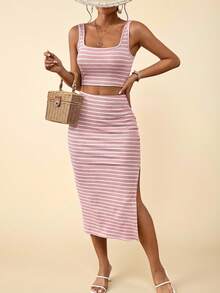 SHEIN VCAY Conjunto de dos piezas con top corto de tirantes con estampado de rayas y falda con abertura en el muslo para playa de verano - Rosa - Ver 7