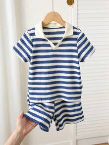 Bộ 2 món áo polo kẻ sọc và quần short cho bé trai - Nhiều màu - Xem 5