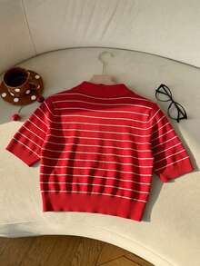 SHEIN EZwear Áo thun nữ tay ngắn cổ polo kẻ sọc, kiểu dáng thường ngày, thích hợp mặc đi làm, mùa hè. - Đỏ - Xem 2