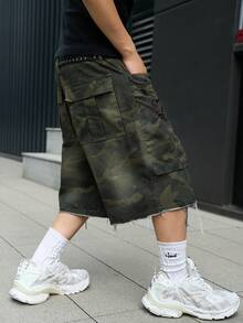 Manfinity EMRG Quần short denim nam dáng cargo nhiều túi, thêu họa tiết rằn ri, phong cách đường phố. - xanh quân đội - Xem 6
