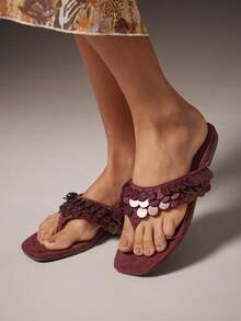 Hauture Women's Casual Comfortable Thong Style Waverly Shell Flat Sandals - Red Violet - View 5