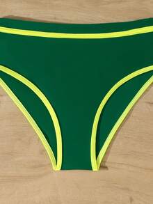 SHEIN Conjunto de bikini con ribete de contraste para adolescentes, ideal para vacaciones de verano en la playa - Verde - Ver 5