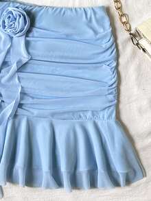 SHEIN 少女休闲法式优雅简约舒适纯色不对称下摆抹胸上衣和半裙套装，适合度假、海滩、花园派对、毕业舞会、节日、音乐节等场合。 - 藍色 - 查看 6
