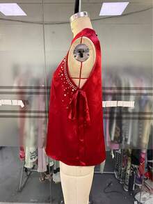 SHEIN Franclia Camisa sin mangas con corbata de moño de satén, cuello alto, con rhinestones - Rojo - Ver 3